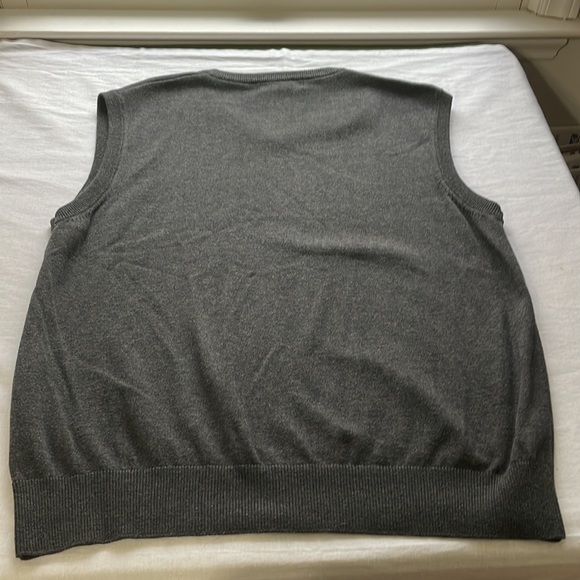 Bear Creek Sweater Vest - large - Picture 9 of 10